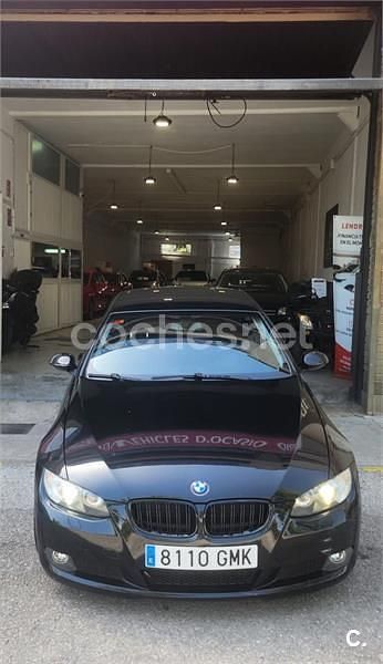 Negro Usado 2009 BMW 320 Coupe | 8500 € (Precio justo) - Imagen 1/4