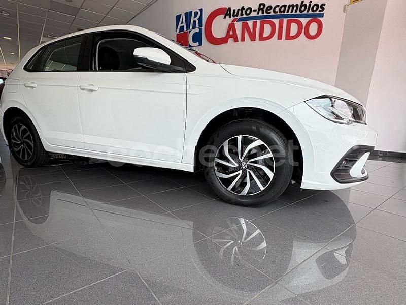 Blanco Usado 2023 VW Polo Life Berlina | 16.300 € (Precio justo) - Imagen 1/4