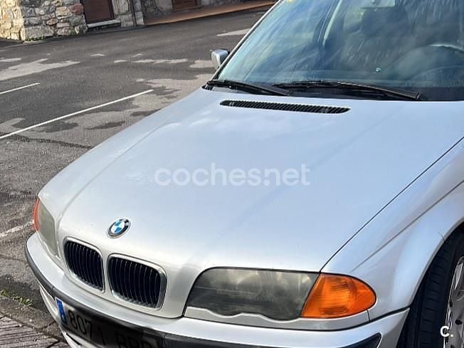 Usado BMW 320 136 CV (100 kW) 2001 Gris / plata Berlina