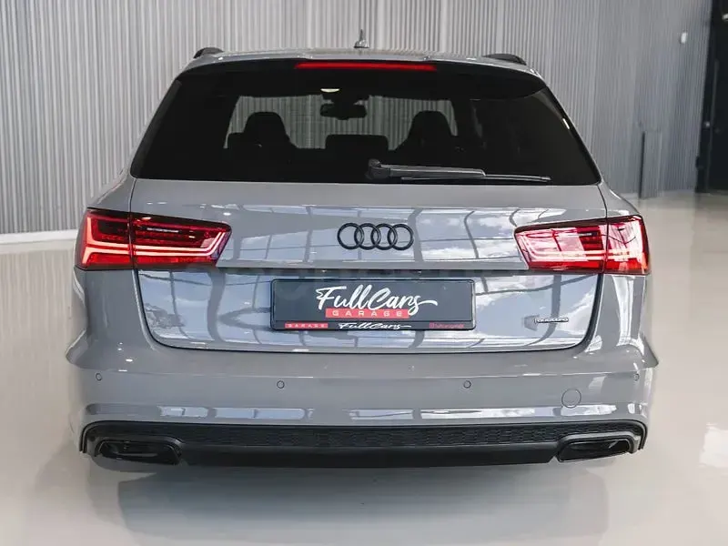Usado Audi A6 Competition 326 CV (239 kW) 2017 Gris / plata Familiar