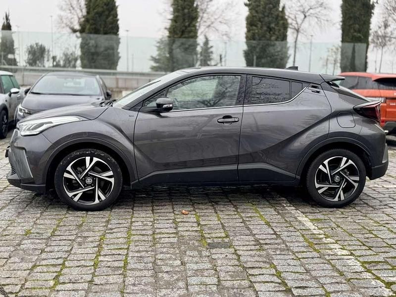 Usado Toyota C-HR Advance 184 CV (135 kW) 2022 Gris SUV