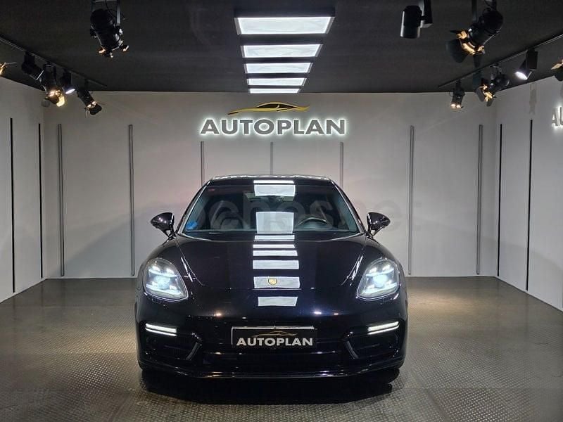 Usado Porsche Panamera Sport Turismo 680 CV (500 kW) 2019 Negro Familiar