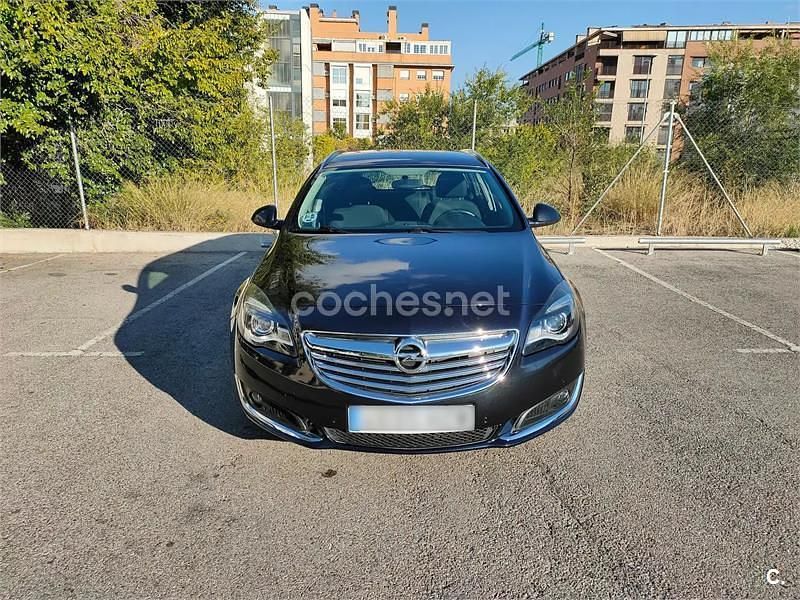 Negro Usado 2014 Opel Insignia Selective Familiar | 5700 € (Buen precio) - Imagen 1/4