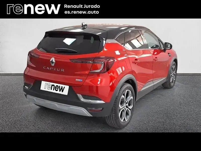 Usado Renault Captur Zen 145 CV (106 kW) 2022 Rojo SUV