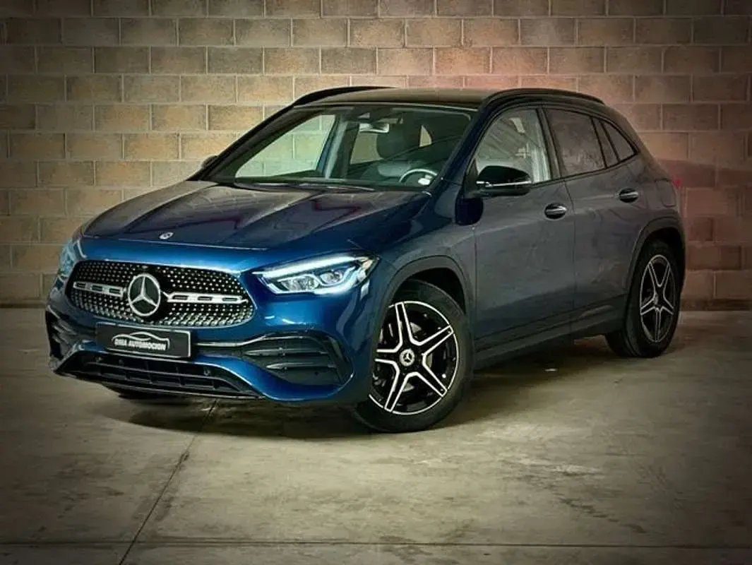 Usado Mercedes GLA200 150 CV (110 kW) 2022 Azul SUV