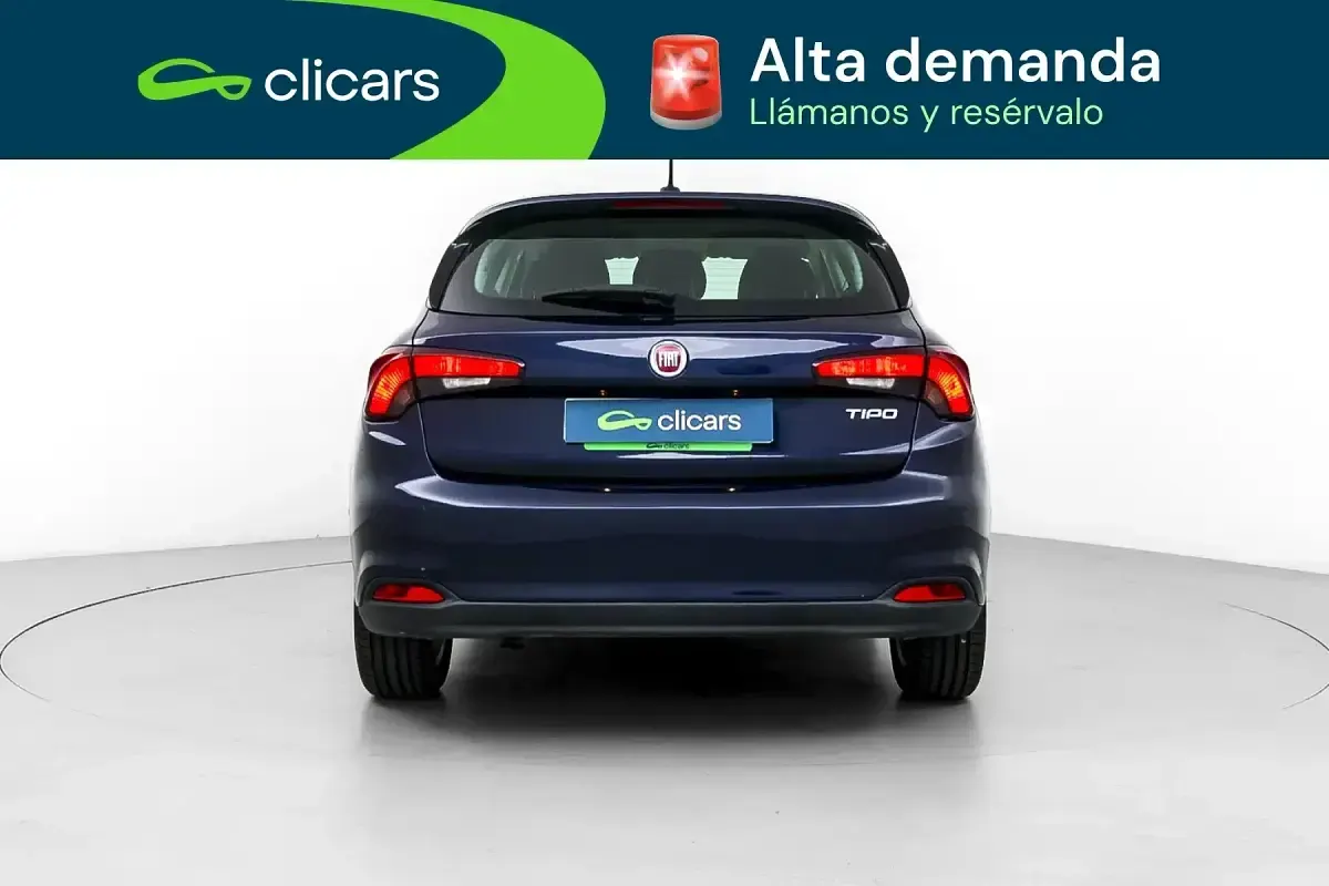 Usado Fiat Tipo Easy 95 CV (69 kW) 2019 Azul Berlina