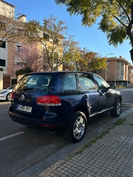 Usado VW Touareg 241 CV (177 kW) 2005 Negro SUV