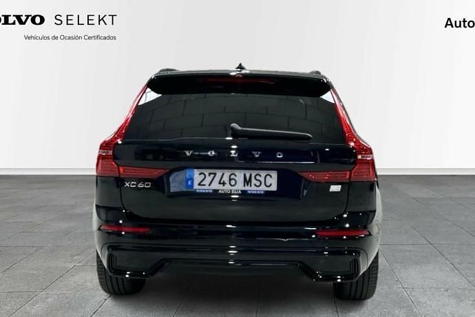 Usado Volvo XC60 Ultimate 197 CV (144 kW) 2024 Negro SUV