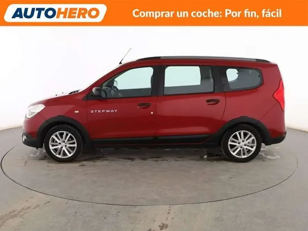 Usado Dacia Lodgy Anniversary 116 CV (85 kW) 2022 Rojo Monovolumen