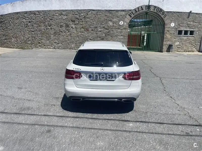 Usado Mercedes C350e Avantgarde 279 CV (205 kW) 2016 Blanco Familiar
