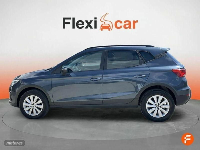 Usado Seat Arona Ecomotive 95 CV (69 kW) 2019 Gris SUV