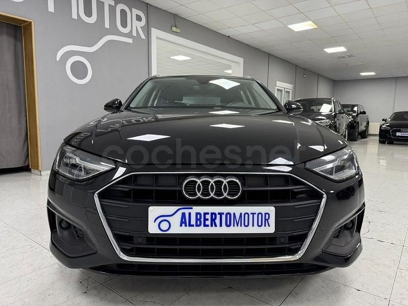 Usado Audi A4 Advanced Plus 136 CV (100 kW) 2021 Negro Familiar