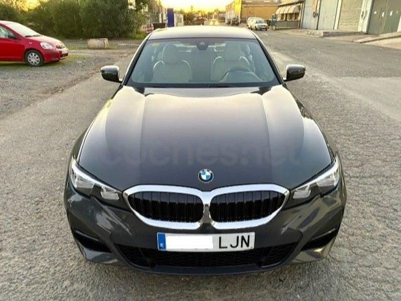 Usado BMW 320 M Sport 190 CV (139 kW) 2021 Gris / plata Berlina