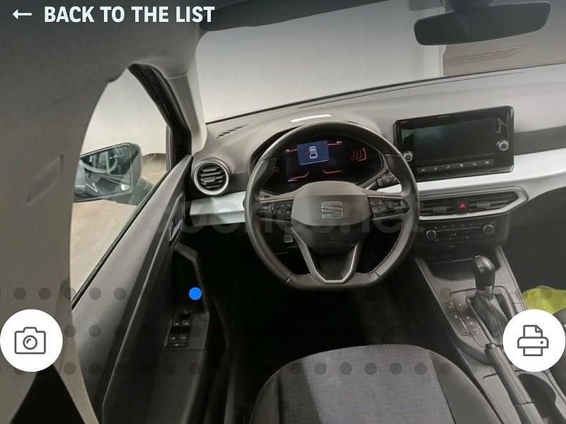 Usado Seat Ibiza 110 CV (80 kW) 2023 Negro Utilitario