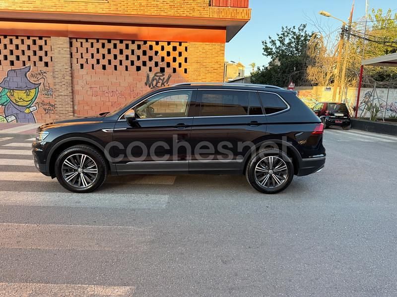 Usado VW Tiguan Allspace Sportline 220 CV (161 kW) 2018 Negro SUV