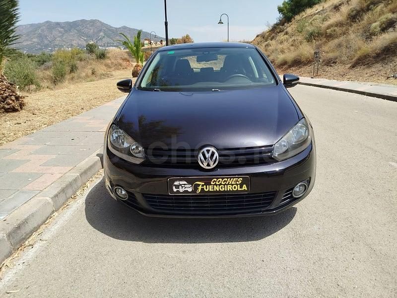 Usado VW Golf VI Advance 105 CV (77 kW) 2011 Negro Utilitario