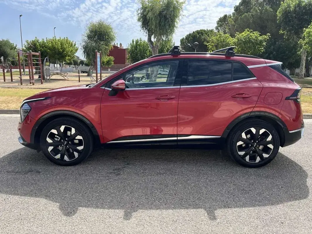 Usado Kia Sportage 265 CV (194 kW) 2022 Rojo SUV