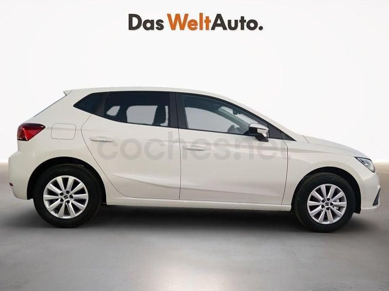 Usado Seat Ibiza Style 80 CV (58 kW) 2025 Blanco Utilitario