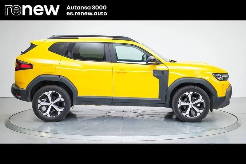 Begagnad Dacia Duster Journey 143 HK (105 kW) 2024 Gul SUV