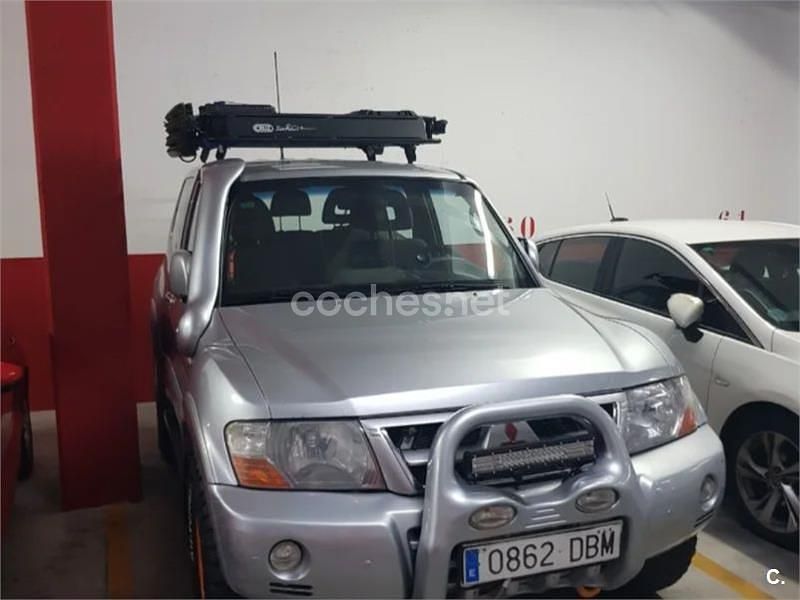 Gris / plata Usado 2004 Mitsubishi Montero SUV | 10.500 € (Un poco caro) - Imagen 1/4