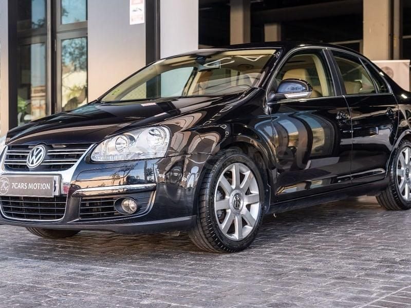 Usado VW Jetta Advance 140 CV (102 kW) 2008 Negro Berlina