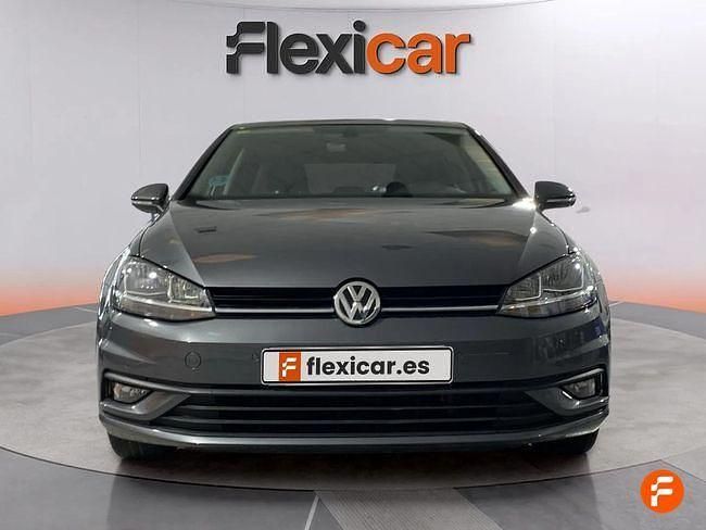 Usado VW Golf VII Advance 115 CV (84 kW) 2020 Gris Familiar
