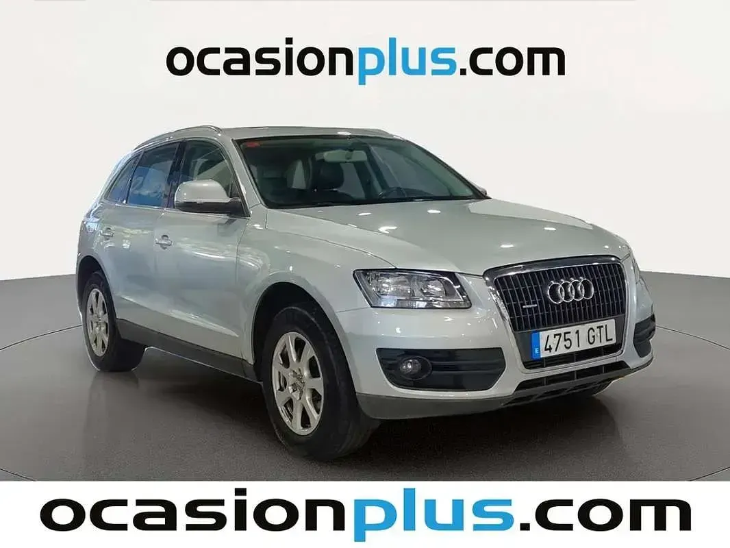 Usado Audi Q5 170 CV (125 kW) 2010 Gris SUV