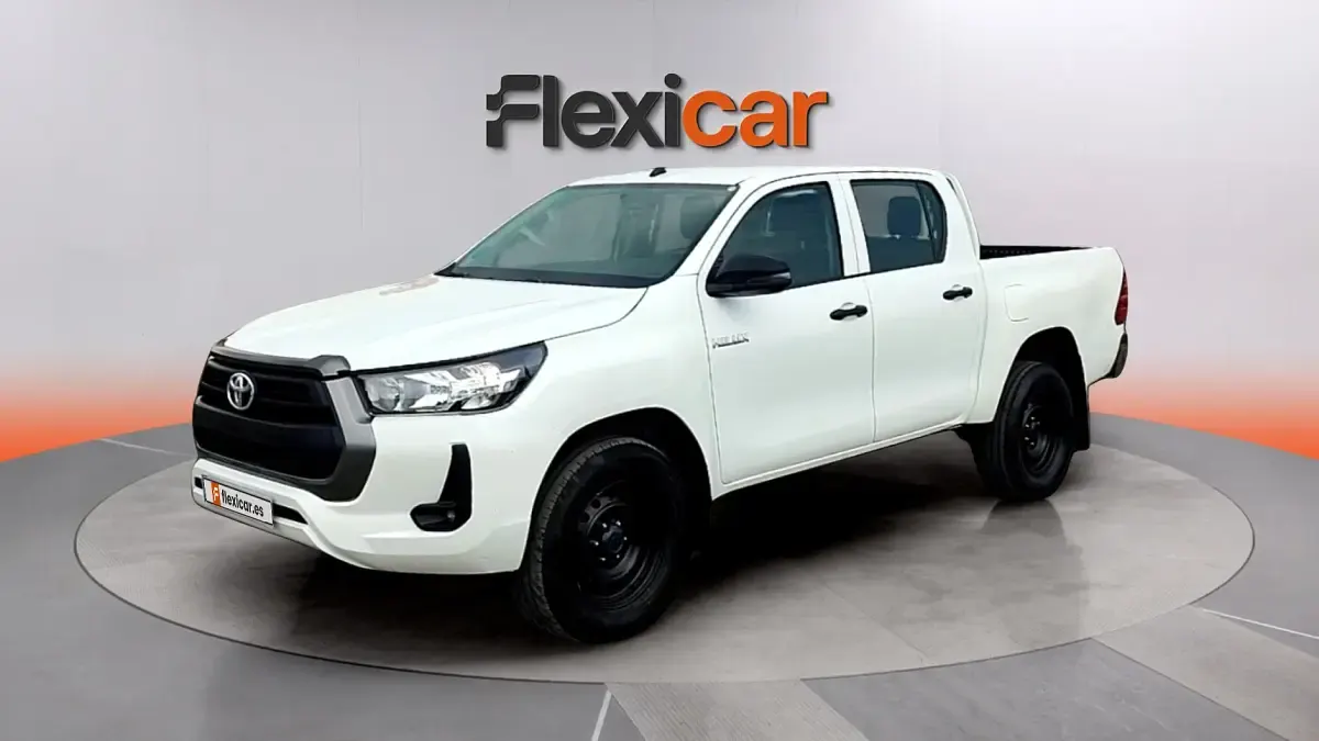 Usado Toyota HiLux 150 CV (110 kW) 2021 Blanco Pickup/Camioneta