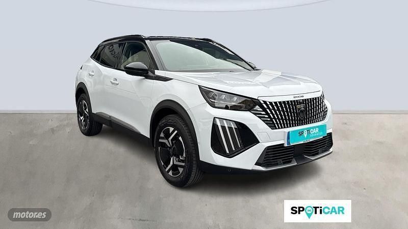 Usado Peugeot 2008 GT 131 CV (96 kW) 2024 Blanco SUV