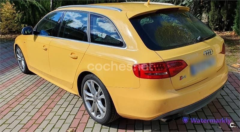 Usado Audi S4 344 CV (253 kW) 2009 Amarillo Familiar