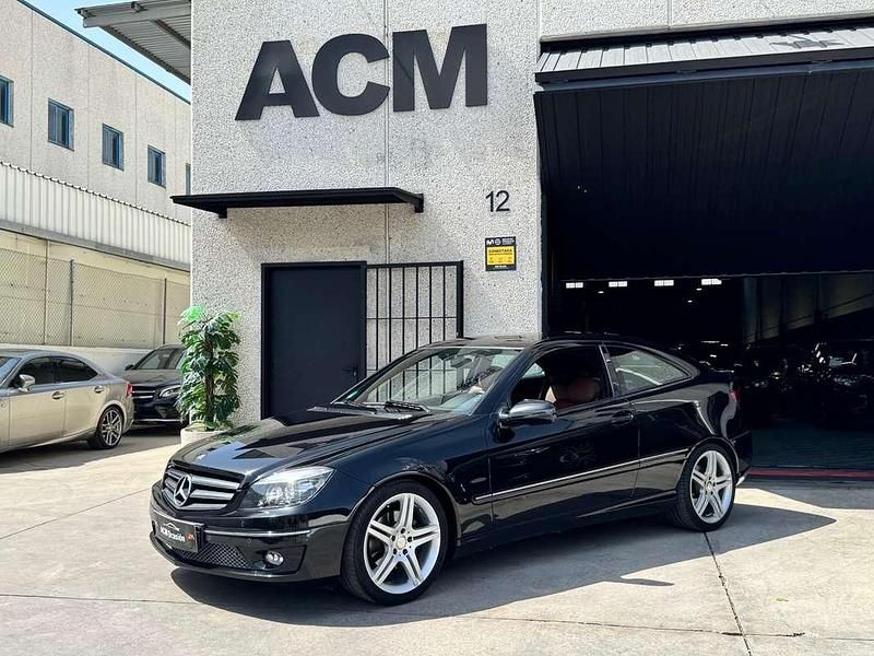 Negro Usado 2008 Mercedes CLC230 Utilitario | 10.250 € - Imagen 1/4