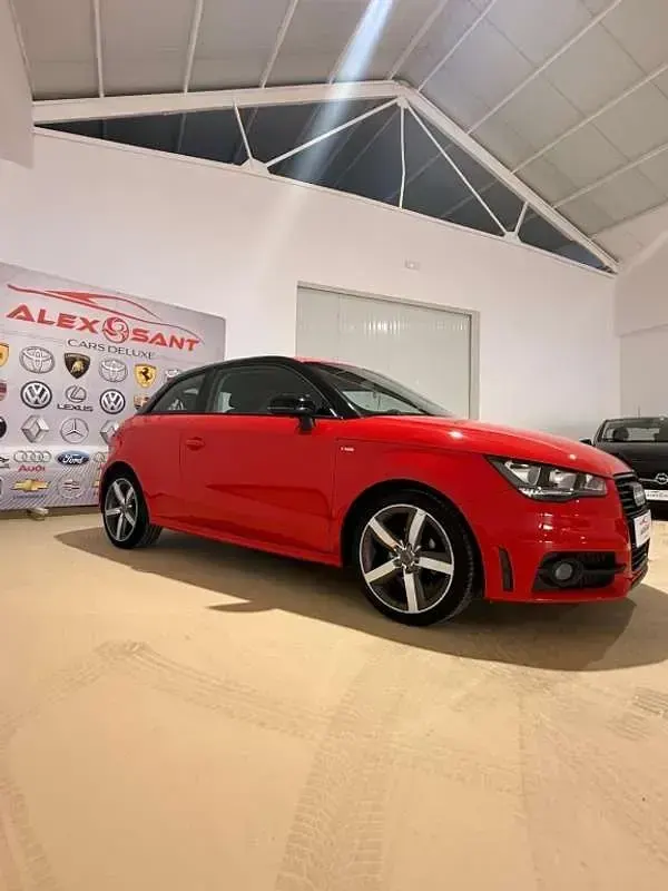 Usado Audi A1 S-Line 86 CV (63 kW) 2014 Rojo Utilitario