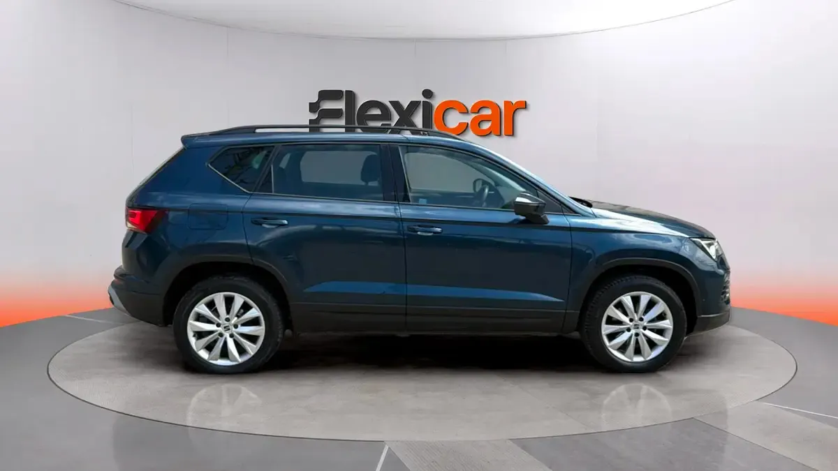 Usado Seat Ateca Style 150 CV (110 kW) 2023 Azul SUV
