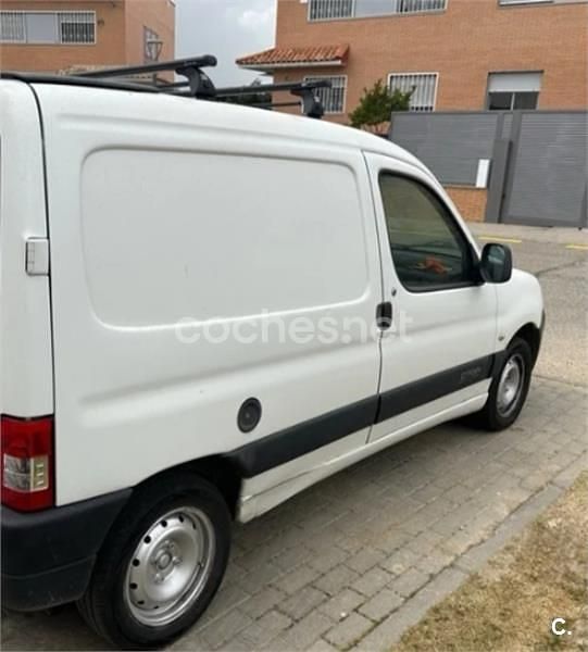 Usado Citroën Berlingo 75 CV (55 kW) 2009 Blanco Monovolumen