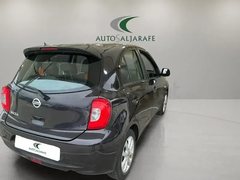 Usado Nissan Micra Tekna 80 CV (58 kW) 2015 Negro Utilitario