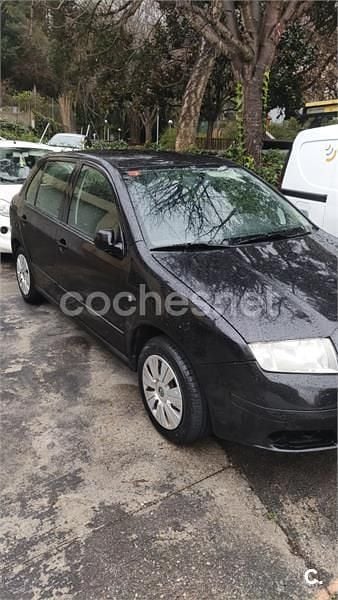 Usado Skoda Fabia 64 CV (47 kW) 2007 Negro Berlina