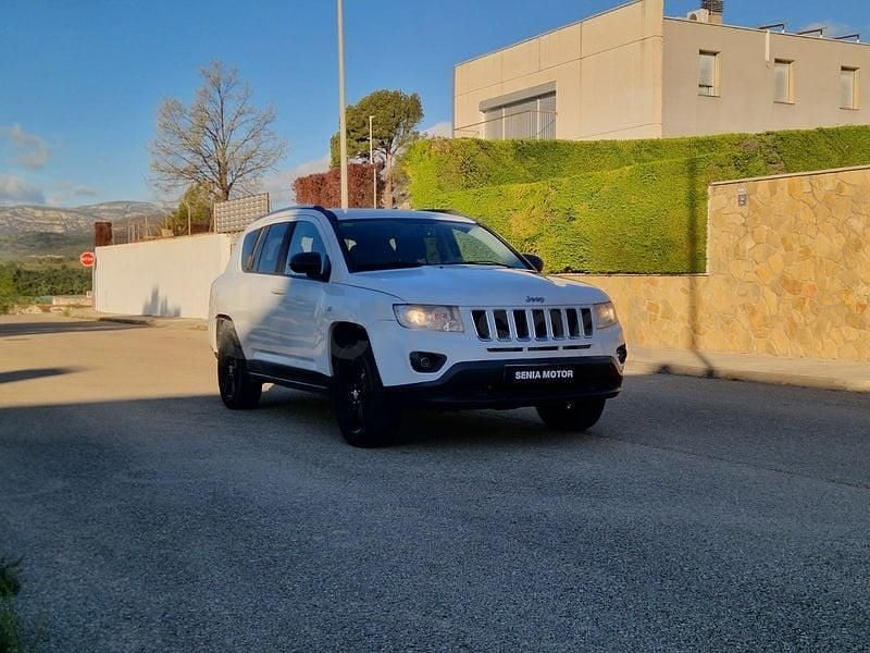 Occasion Jeep Compass Sport 136 ch (100 kW) 2012 Blanc SUV