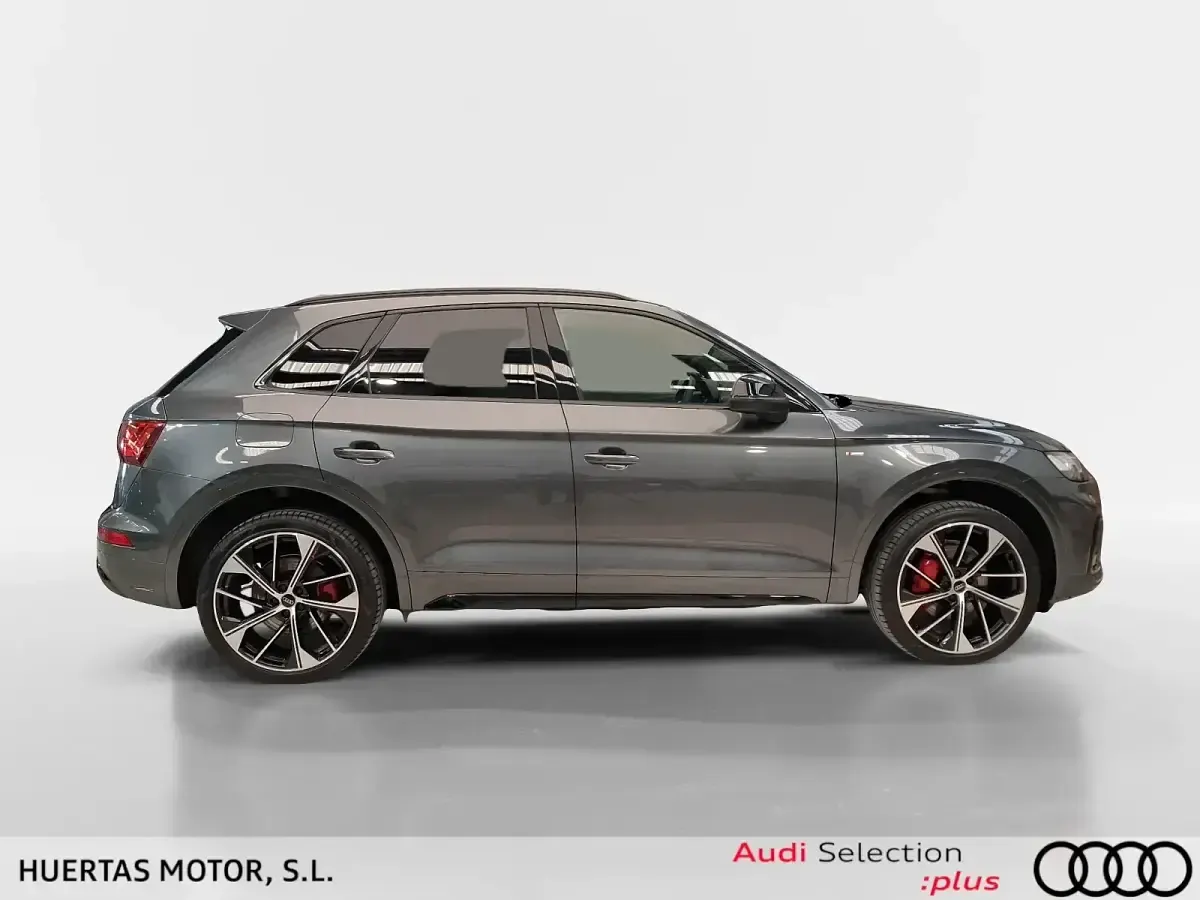 Usado Audi Q5 204 CV (150 kW) 2024 Gris SUV