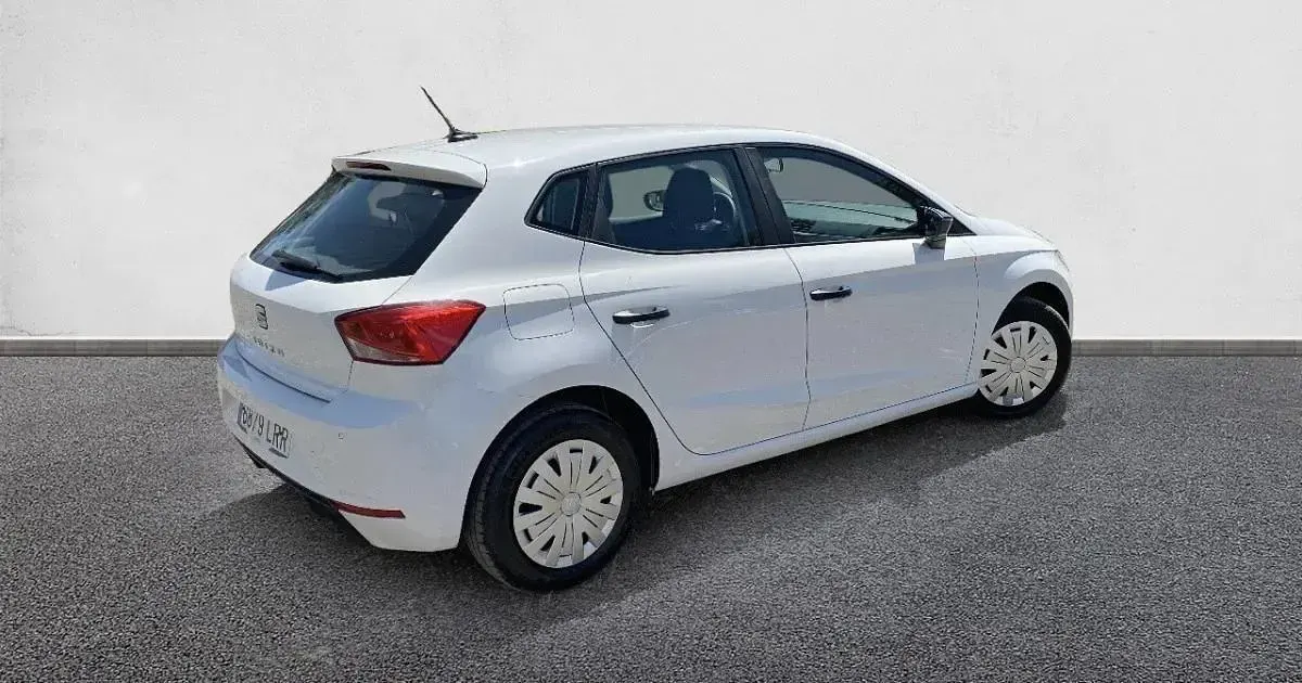 Usado Seat Ibiza Reference 80 CV (58 kW) 2021 Utilitario