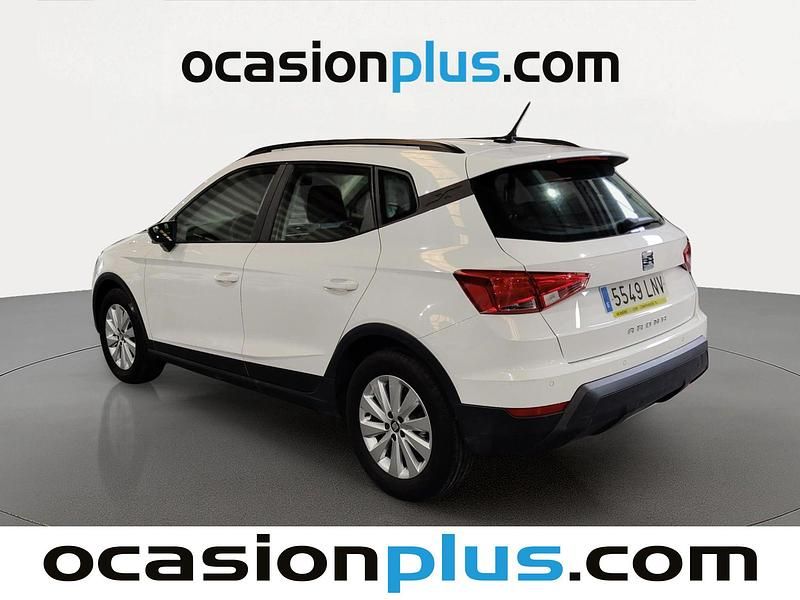 Usado Seat Arona Style 110 CV (80 kW) 2021 Blanco SUV