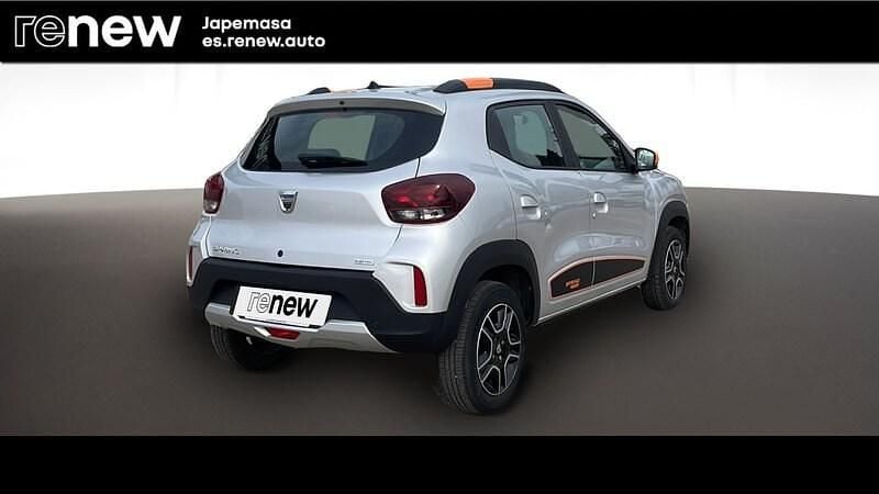 Usado Dacia Spring Comfort Plus 33 kW (45 CV) 2022 Gris Utilitario