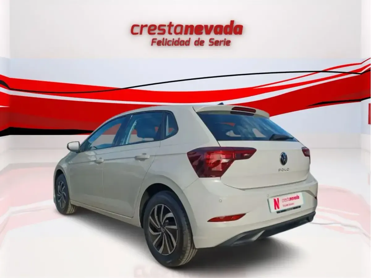 Usado VW Polo Match 95 CV (69 kW) 2025 Gris Utilitario