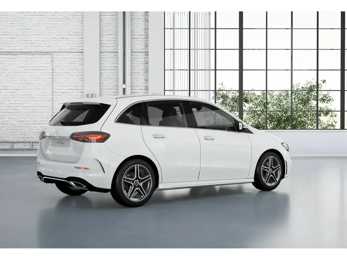 Usado Mercedes B200 150 CV (110 kW) 2024 Blanco Utilitario