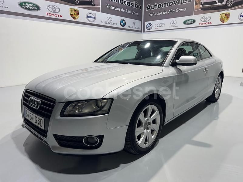 Gris / plata Usado 2010 Audi A5 Coupe | 8490 € (Buen precio) - Imagen 1/4