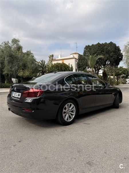 Usado BMW 518 143 CV (105 kW) 2014 Negro Berlina