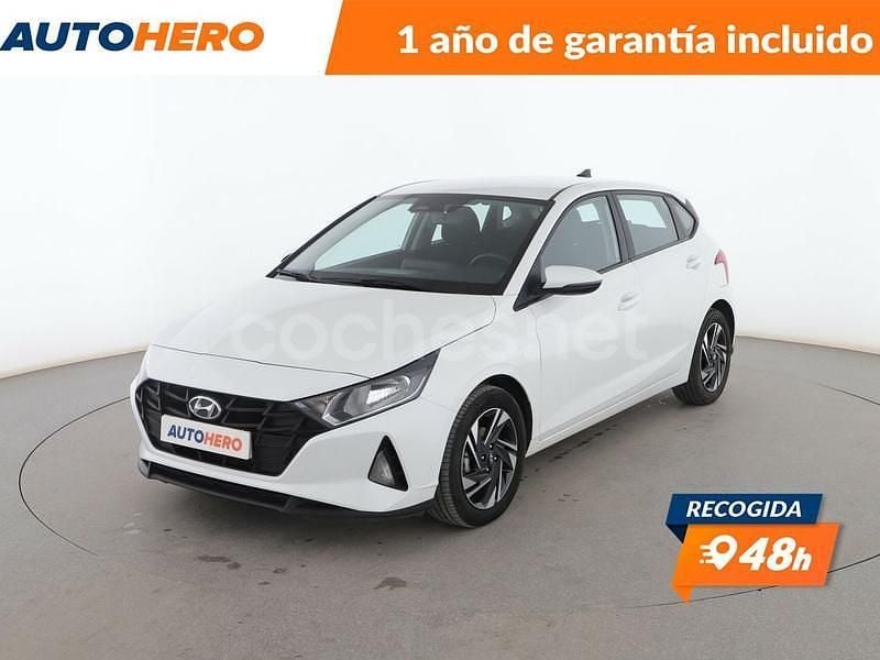 Blanco Usado 2023 Hyundai i20 Berlina | 15.799 € (Precio justo) - Imagen 1/3
