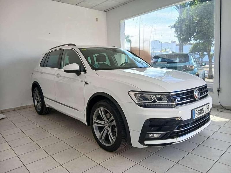 Usado VW Tiguan Allspace Advance 150 CV (110 kW) 2020 Blanco SUV
