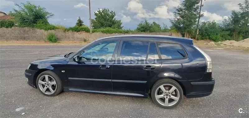 Usado Saab 9-3 Vector 150 CV (110 kW) 2005 Negro Utilitario