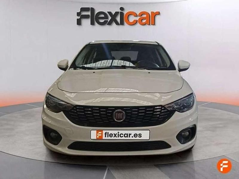Usado Fiat Tipo Cross 95 CV (69 kW) 2021 Blanco Utilitario