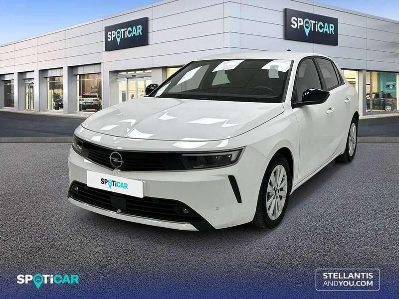 Blanco Usado 2023 Opel Astra Edition Utilitario | 13.900 € (Super precio) - Imagen 1/4